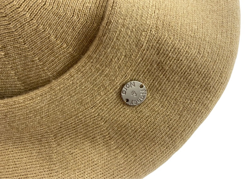 Beret with PomPom Camel